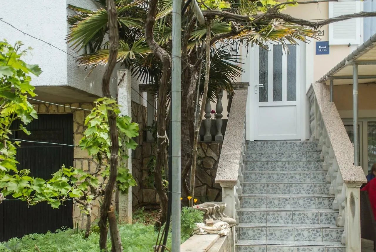 Apartmani Pucarin Punat